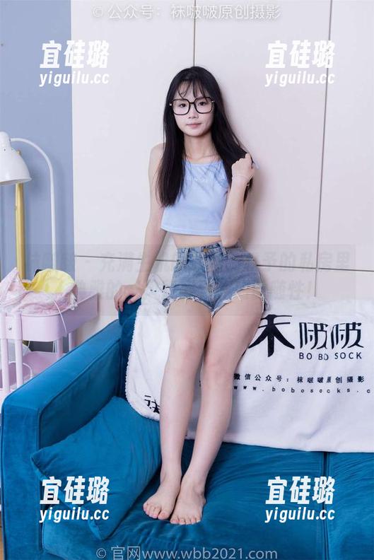 袜啵啵 - 充满生机的原图！稚予的私房里，典雅的ol风貌竟然能如此随性！