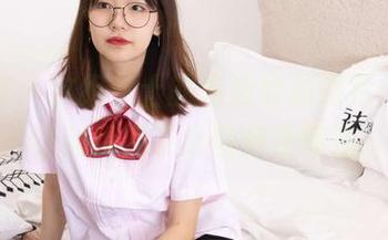 袜啵啵 – 这组芝士的高清丝袜照片，居然让我想到了奶酪和葡萄酒