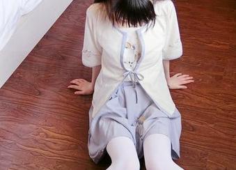谁能拒绝西尔酱的‘露背毛衣’？原图壁纸深得我心