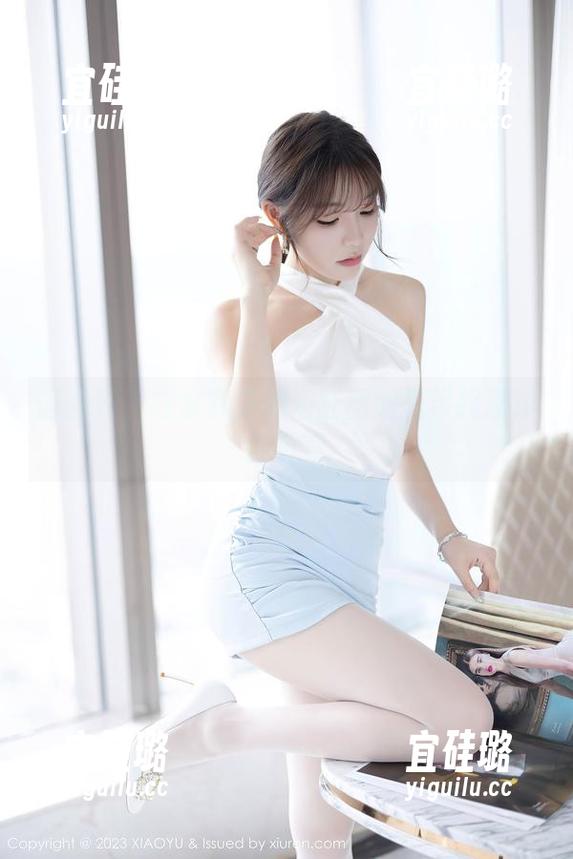 语画界 - 在徐莉芝的浴缸图册里寻找漂浮的日常