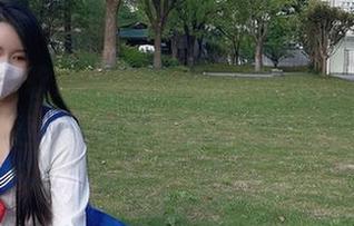 微密圈 – 软妹小九九又献上新作，修女模特在美图更新里趴着，本来没抱太大希望。