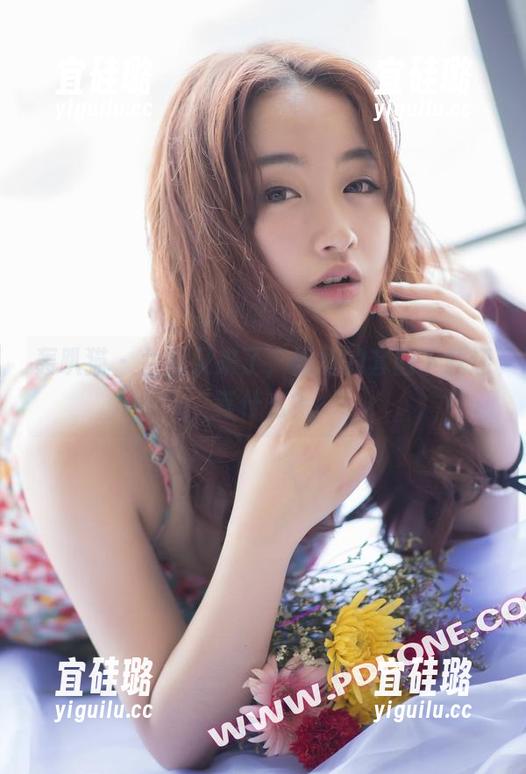 轰趴猫 - 兰蔻又来了，姐姐的套图下载还等什么？