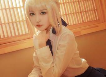 这个泡泡就是逊啦的saber常服展览：图集里暗藏玄机？