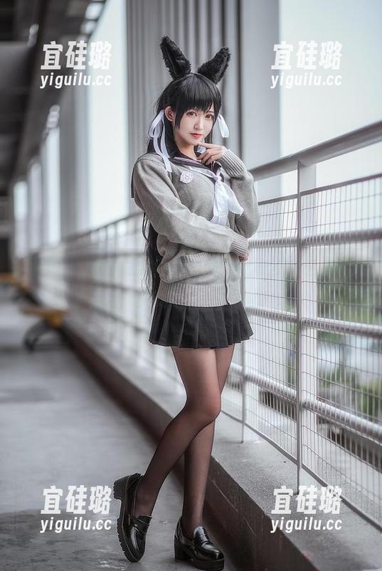 鳗鱼霏儿的温柔写真，原图怎么那么耐看，真想盯着不放。