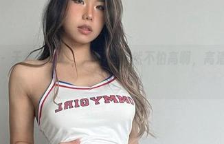 微密圈 – 天台新发现，黑饱宝竟然不怕高啊，高清套图请看！